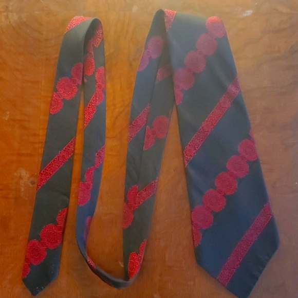 German Vintage Silk Tie - Picture 1 of 2